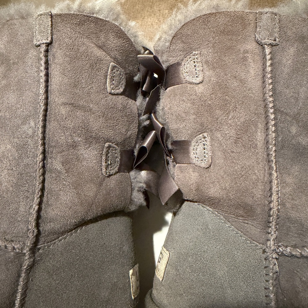 UGG Bailey Bow II Boots - Picture 11 of 12